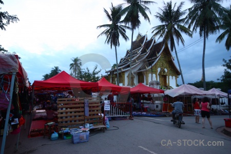 Unesco haw kham gold buddhism temple.