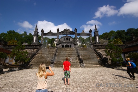 Vietnam staircase hue asia lang khai dinh.