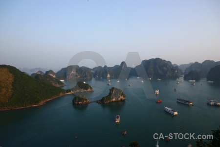 Vinh ha long cliff limestone mountain bay.