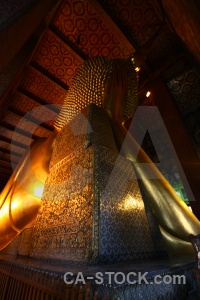 Wat pho temple of the reclining buddha buddhist thailand phra chettuphon wimon mangkhlaram ratchaworama.