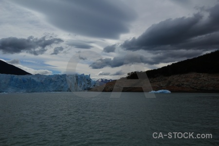 Water argentina patagonia mountain lago argentino.