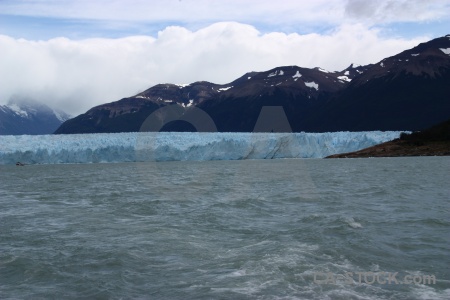 Water terminus perito moreno south america ice.