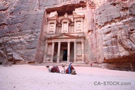 Western asia column unesco middle east petra.