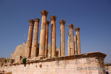 Western asia temple roman sky column.