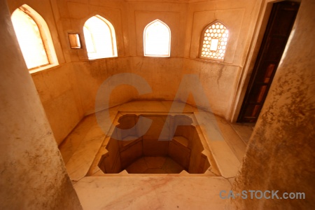 Window amer palace fort south asia india.