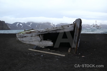 Wood mountain south shetland islands vehicle boat.