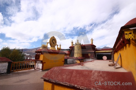 Zuglagkang building sky east asia jokhang.